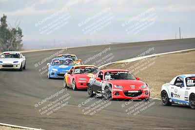 media/Jan-26-2025-CalClub SCCA (Sun) [[cfcea7df88]]/Group 4/Race/